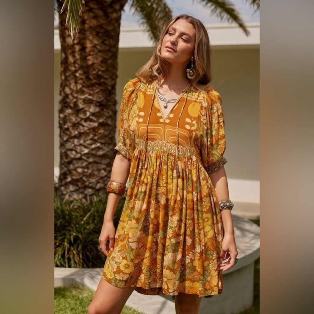 Nine Lives Bazaar Juni Mini Dress size AU6 US2